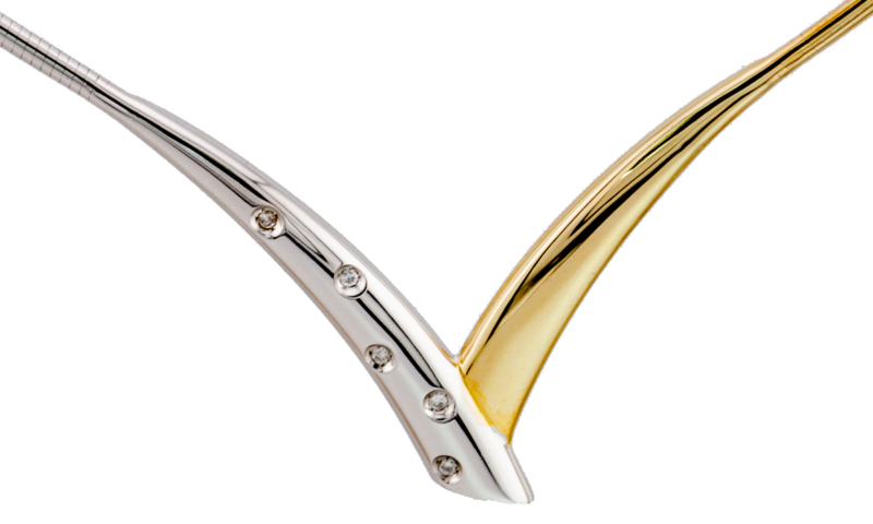 Yellow and White Gold V Necklace With Diamond 2H52D